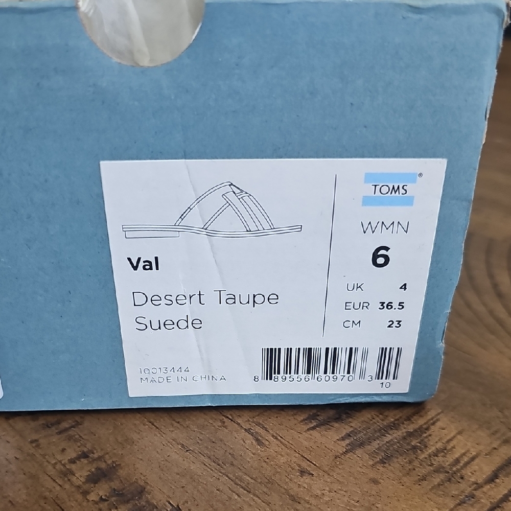 Toms Desert Taupe Suede Wall Accent